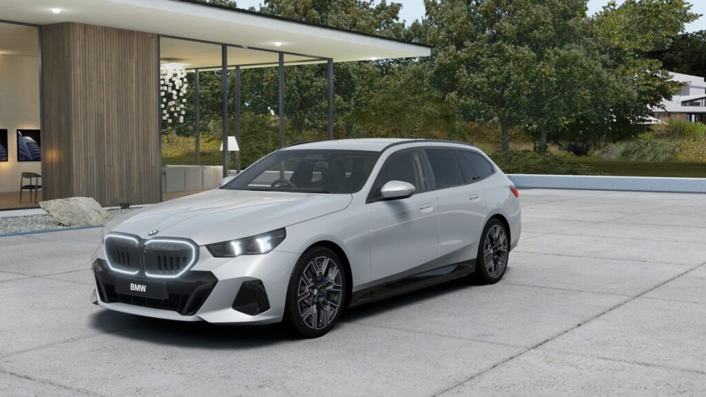523d xDrive ツーリング M Sport M ブルックリン・グレー