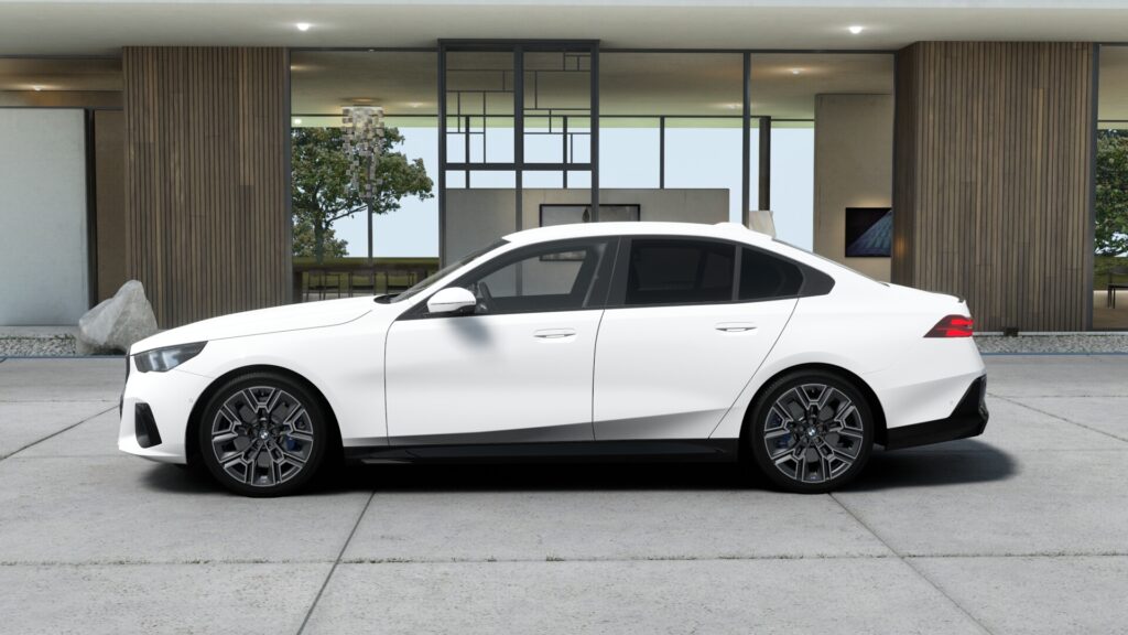 523d xDrive セダン M Sport アルピン・ホワイト 20インチの画像2