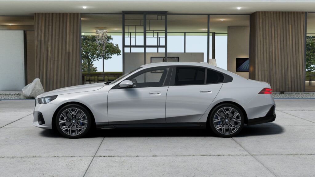 523d xDrive セダン M Sport M ブルックリン・グレー 20インチの画像2