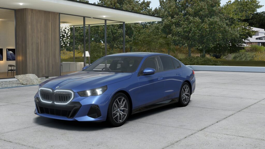 523d xDrive セダン M Sport ファイトニック・ブルー