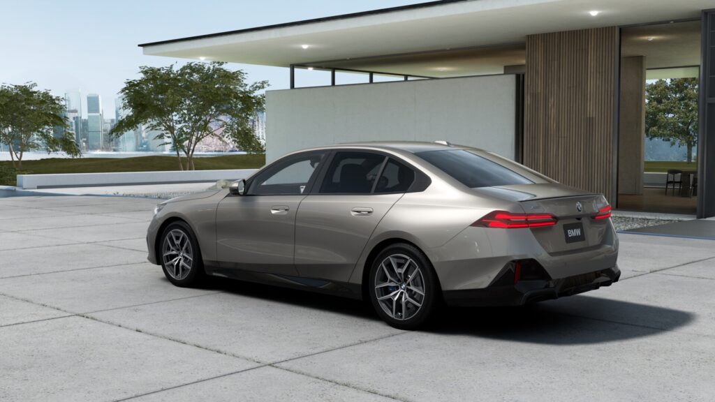 523d xDrive セダン M Sport オキサイド・グレー 19インチ ブラック M スポーツ・パッケージ・プロ パーフォレーテッド・キルト・ヴェガンザ ブラックの画像1