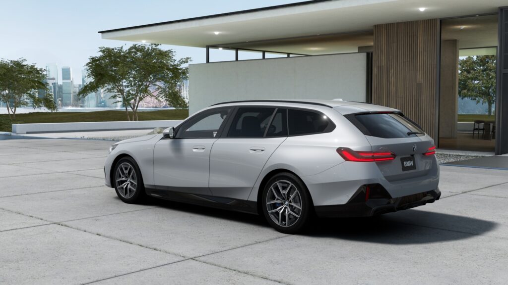 523d xDrive ツーリング M Sport M ブルックリン・グレー 19インチの画像1