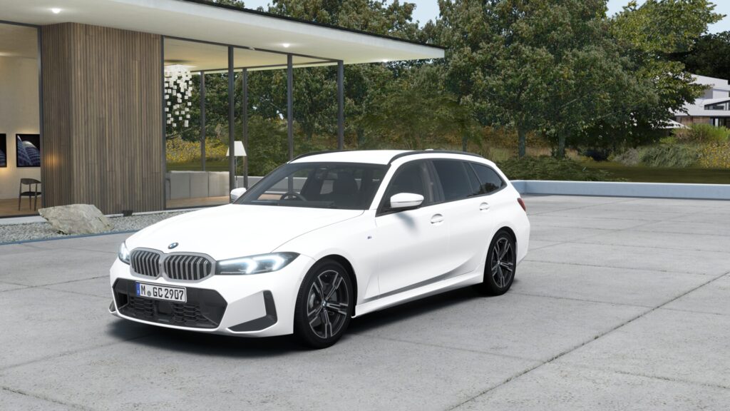 320d xDrive ツーリング M Sport ブラック・サファイア 18インチ モカ