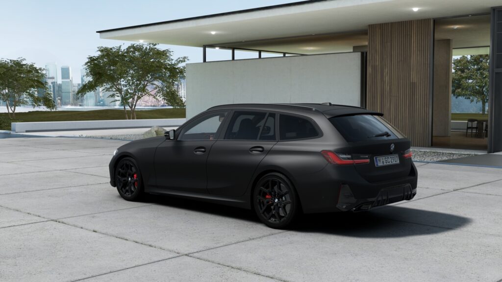 M340i xDrive Touring Frozen Edition FROZEN BLACK METALLICの画像1