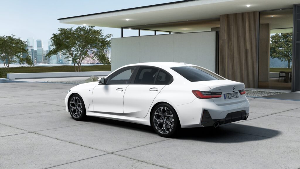 320d xDrive セダン Edition Shadow アルピン・ホワイト 19インチ ブラックの画像1