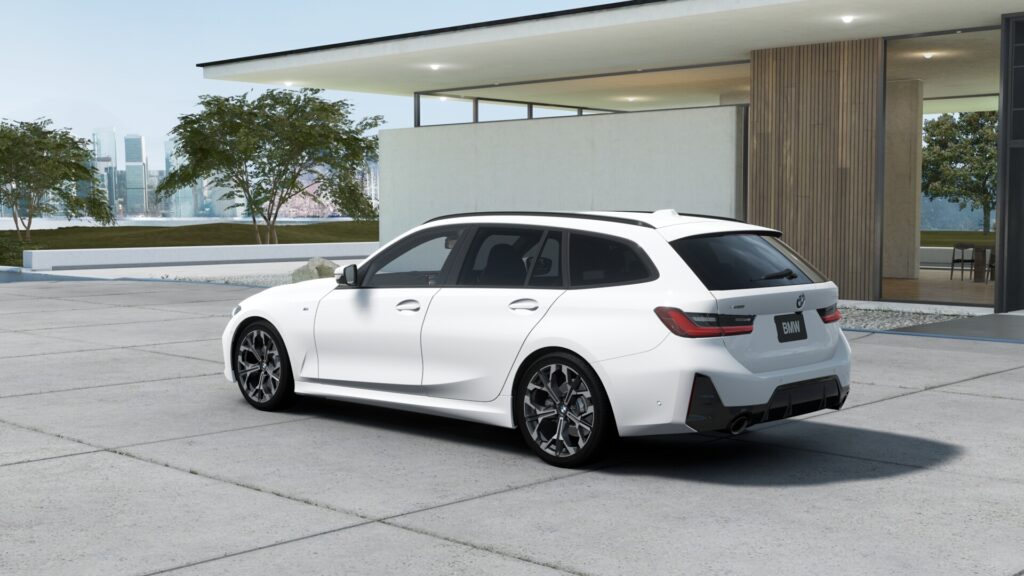 320d xDrive ツーリング Edition Shadow アルピン・ホワイトの画像1
