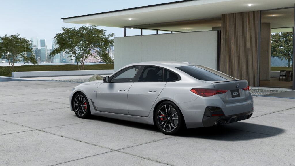 M440i xDrive グランクーペ Black Package M ブルックリン・グレーの画像1